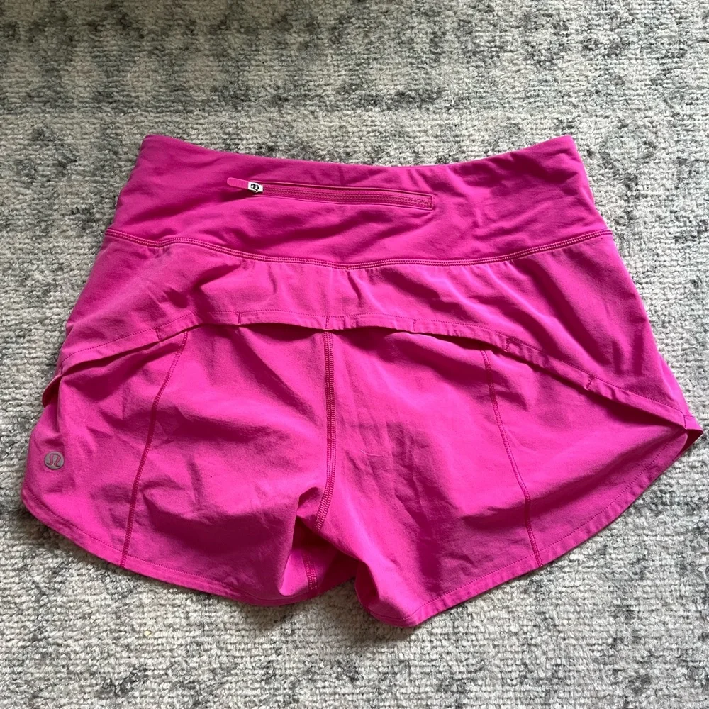Lululemon short - Picture 4 of 4